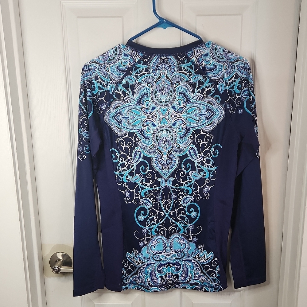 Athleta Performance Shirt - Picture 4 of 4